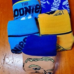 5 pairs of "GOONIES" novelty socks!